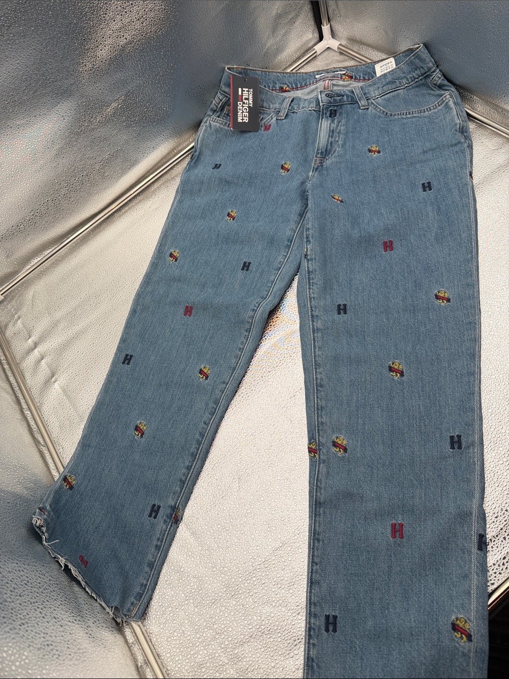 Tommy Hilfiger Denim Slim Boyfriend "Coupe Copain Étroite" Monogram jean